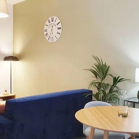Le Petit Oiseau 2mn Gare Centre-ville Apartamento Ruan