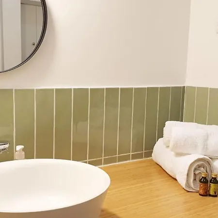 Le Petit Oiseau 2mn Gare Centre-ville Apartamento *